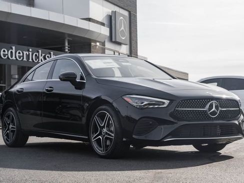 New 2026 Mercedes-Benz CLA 250 4MATIC image 1