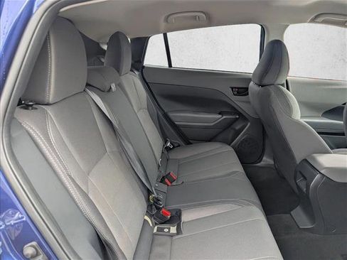 Used 2025 Subaru Crosstrek 2.0i image 16