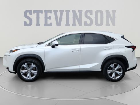 Used 2017 Lexus NX 200t AWD w/ Premium Package image 2