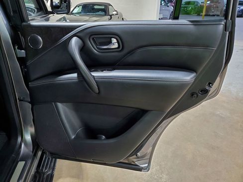 Used 2021 INFINITI QX80 Luxe RWD image 22