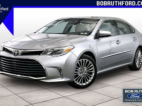 Used 2017 Toyota Avalon Limited w/ All Weather Liner Package image 1