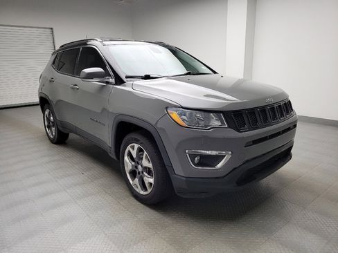Used 2019 Jeep Compass Limited AWD/4WD image 13