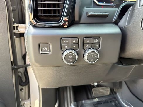Used 2026 GMC Sierra 1500 AT4X image 15