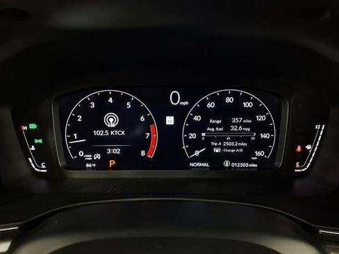 Used 2025 Acura Integra FWD image 18