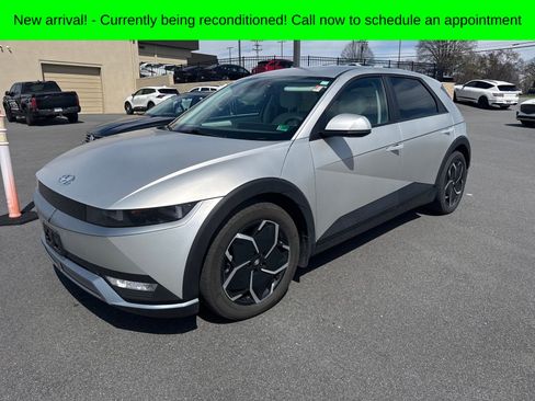 Used 2023 Hyundai Ioniq 5 SEL image 1