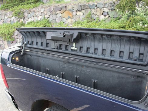Used 2015 RAM 1500 Express AWD/4WD image 36