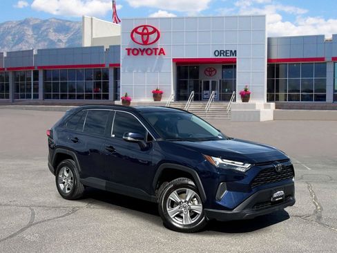 Used 2024 Toyota RAV4 XLE AWD/4WD image 1