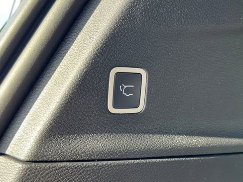 New 2026 Chrysler Pacifica Select image 39