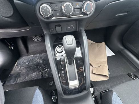 New 2025 Nissan Versa SV image 19
