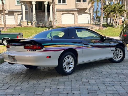 Used 1993 Chevrolet Camaro Z28 image 5