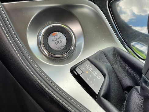 Used 2019 Nissan Maxima 3.5 SV w/ Floor Mat Group FWD image 18