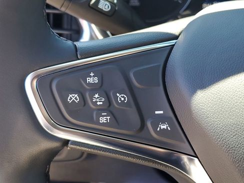 Certified 2024 Chevrolet Equinox LT FWD image 11