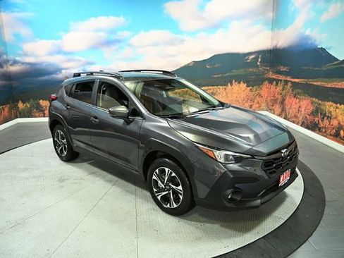 Used 2025 Subaru Crosstrek 2.5i Premium w/ Crosstrek Mirror Package image 1