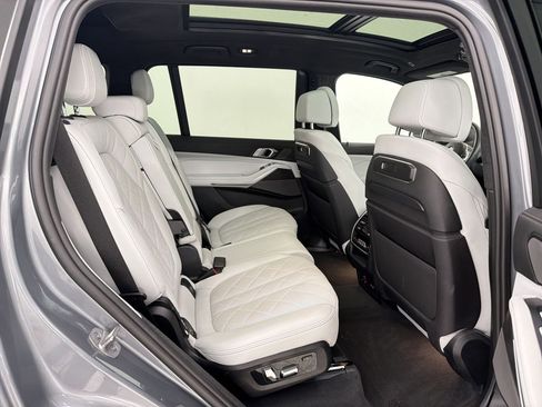 Certified 2024 BMW X7 xDrive40i w/ Executive Package image 25