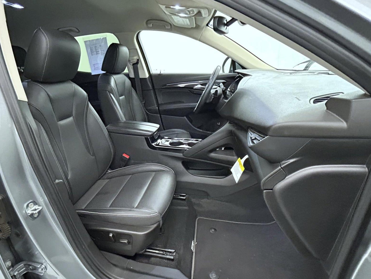 Used 2023 Buick Envision Essence AWD/4WD image 14