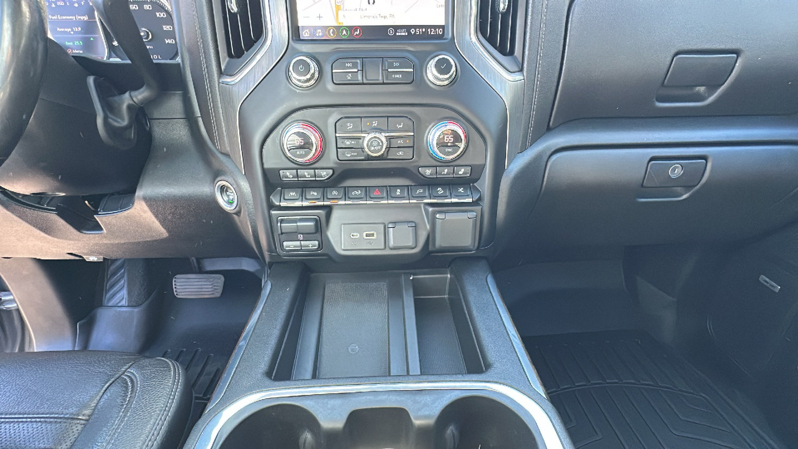 Used 2020 GMC Sierra 1500 Denali w/ Denali Ultimate Package AWD/4WD image 21