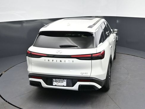 Certified 2025 INFINITI QX60 Pure FWD image 30