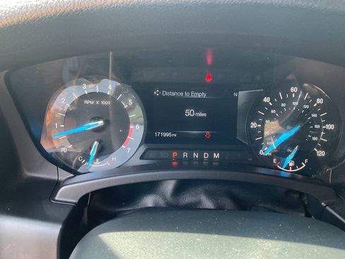 Used 2017 Ford Expedition EL XLT RWD image 20
