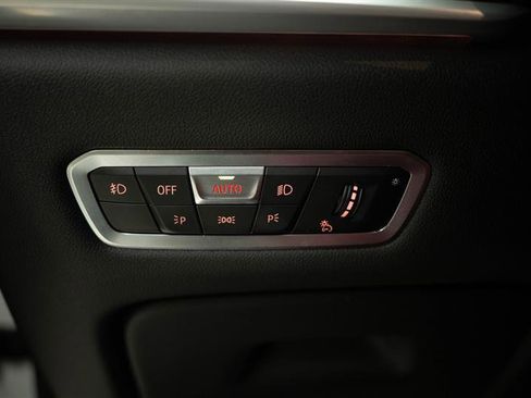 Used 2020 BMW X7 xDrive40i w/ Premium Package image 34