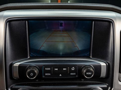 Used 2017 GMC Sierra 1500 SLT w/ Enhanced Driver Alert Package image 24