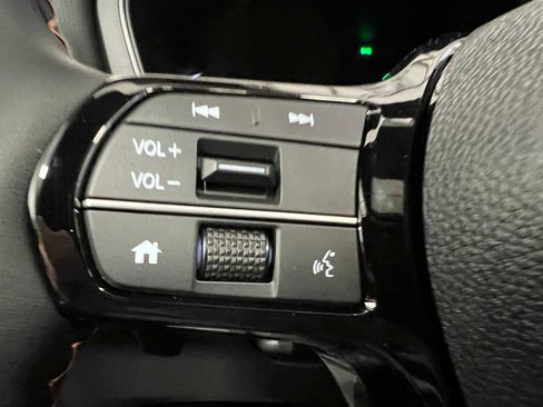 New 2025 Honda Pilot TrailSport image 19