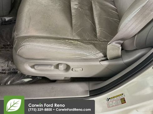 Used 2009 Honda CR-V EX-L image 17