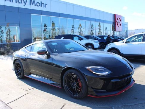 New 2025 Nissan Z NISMO w/ Floor Mat Package image 1