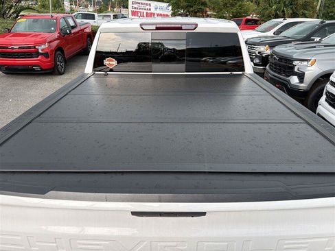 Used 2019 Chevrolet Silverado 1500 RST AWD/4WD image 5