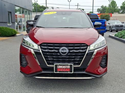 Certified 2024 Nissan Kicks SR w/ SR Premium Package FWD image 2