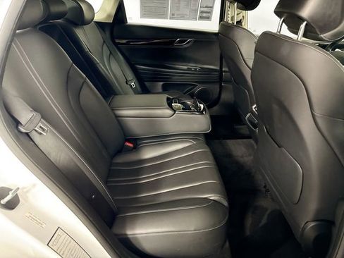 Used 2023 Genesis G80 2.5T image 38