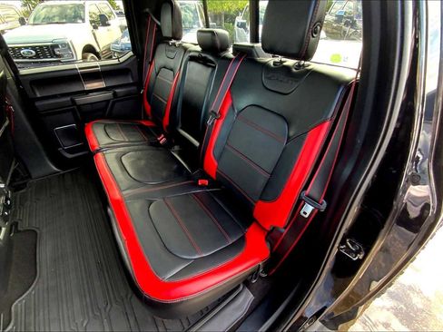 Used 2019 Ford F150 Lariat w/ Equipment Group 502A Luxury image 18