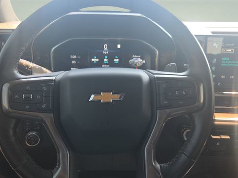 Used 2022 Chevrolet Silverado 1500 High Country w/ Z71 Off-Road Package image 11