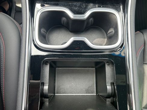 Used 2024 Chevrolet Traverse RS w/ LPO, Floor Liner Package FWD image 29