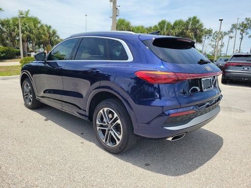 Used 2025 Audi Q5 Premium w/ Convenience Package AWD/4WD image 5