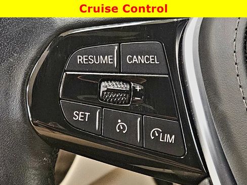 Used 2022 BMW 530i xDrive w/ Convenience Package image 33