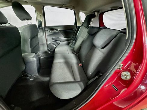 Used 2015 Honda Fit EX image 29