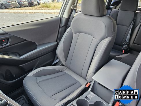 Certified 2025 Subaru Crosstrek 2.0i Premium image 18