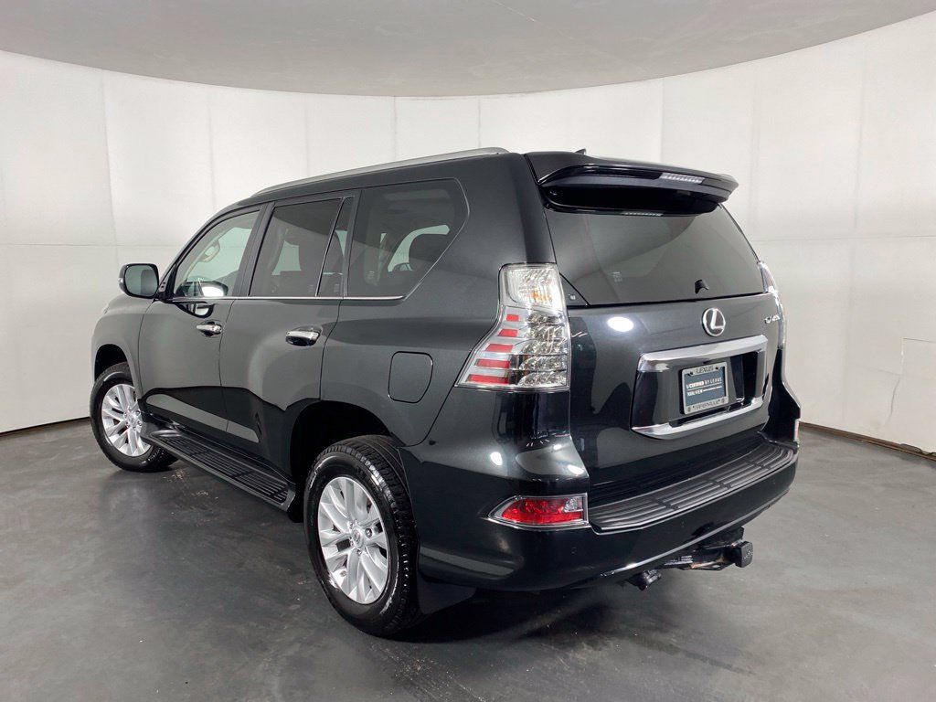 Used 2023 Lexus GX 460 Premium w/ Premium Package AWD/4WD image 8