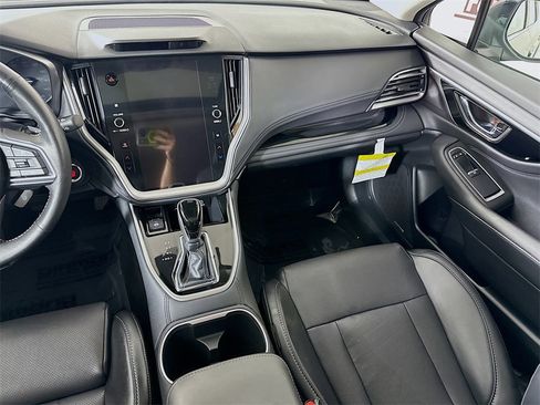 Used 2024 Subaru Outback Limited image 29