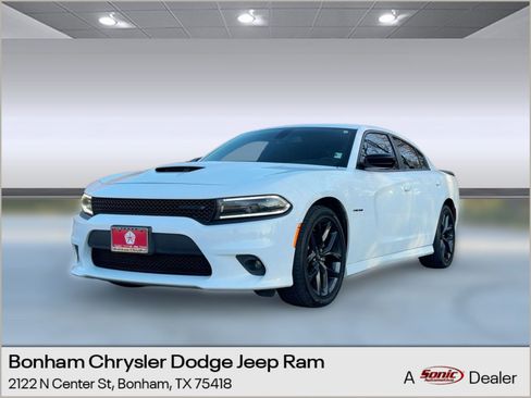 Used 2022 Dodge Charger R/T w/ Blacktop Package image 1