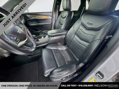 Used 2017 Cadillac XT5 Platinum image 22