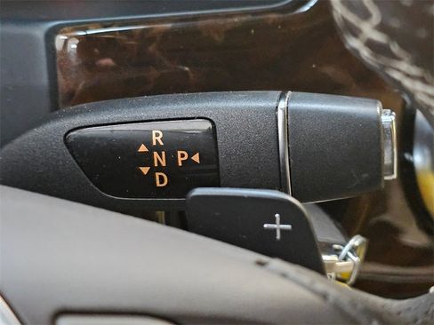 Used 2014 Mercedes-Benz GLK 350 4MATIC image 30