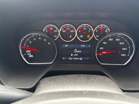 Used 2021 Chevrolet Tahoe RST w/ Luxury Package AWD/4WD image 15