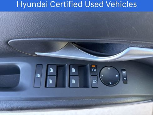 Certified 2025 Hyundai Santa Cruz SEL image 23