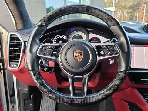 Certified 2021 Porsche Cayenne GTS image 32