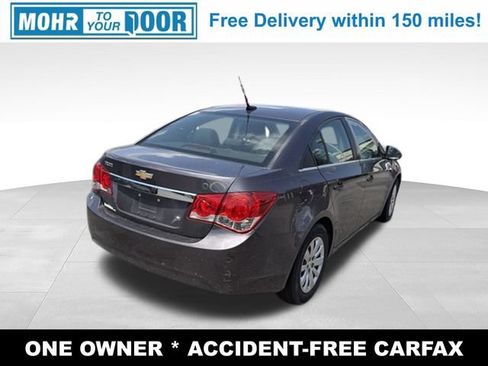Used 2011 Chevrolet Cruze LS FWD image 6