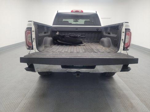 Used 2018 GMC Sierra 1500 SLT w/ SLT Premium Package image 29