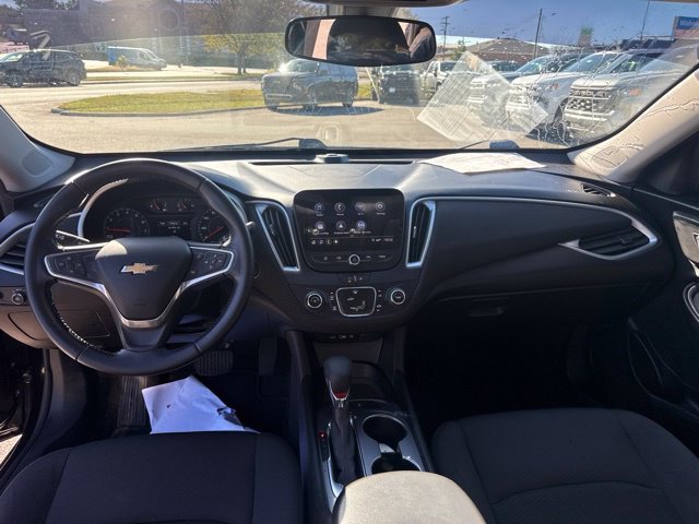 Used 2022 Chevrolet Malibu RS FWD image 18