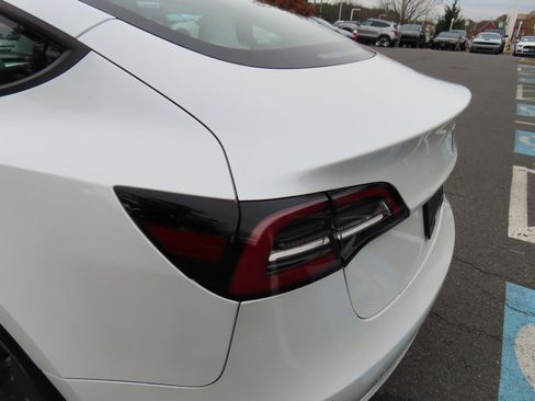 Used 2022 Tesla Model 3 Long Range image 11