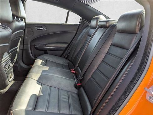 Used 2014 Dodge Charger SXT RWD image 15